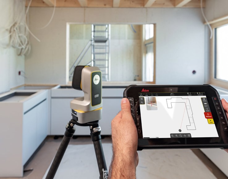 Rivoluziona il tuo flusso di lavoro con Leica iCON trades: Dual Technology